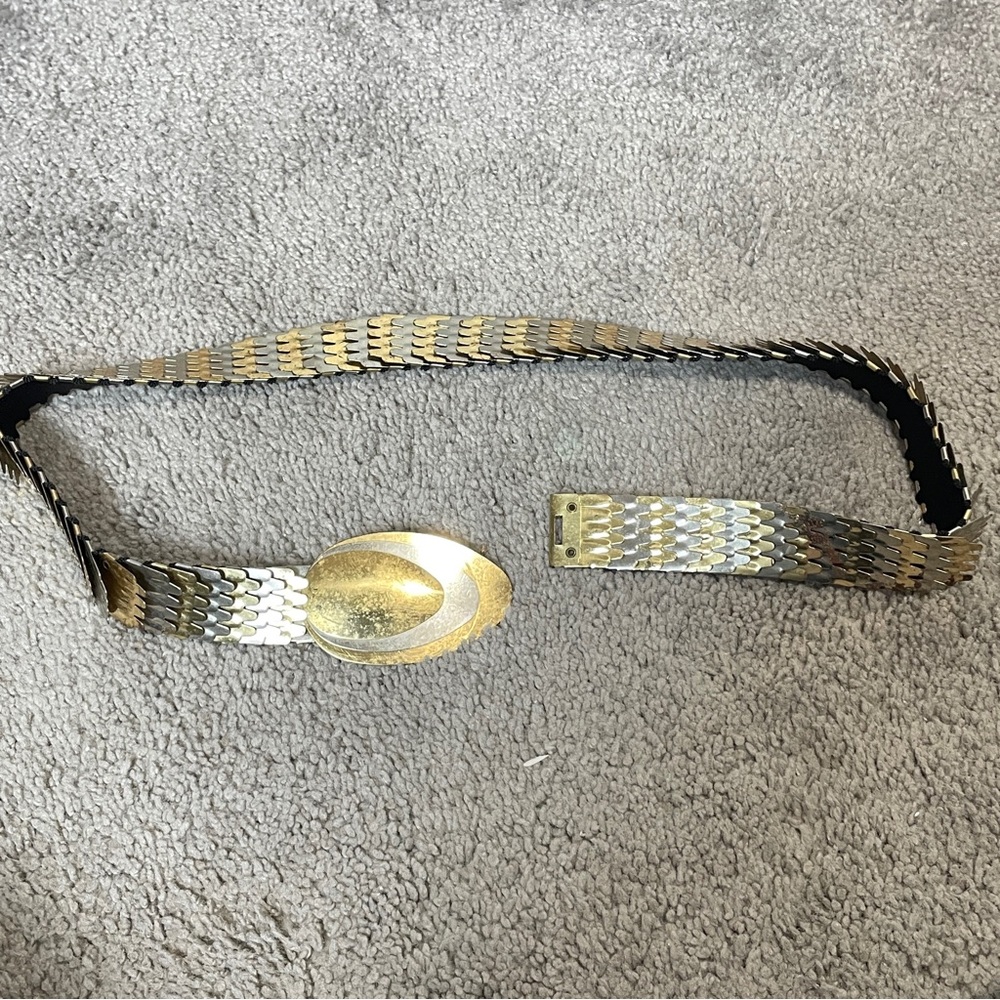 Vintage women's fashion belt 2 two tone‎ silver gold metal fish scale belt
